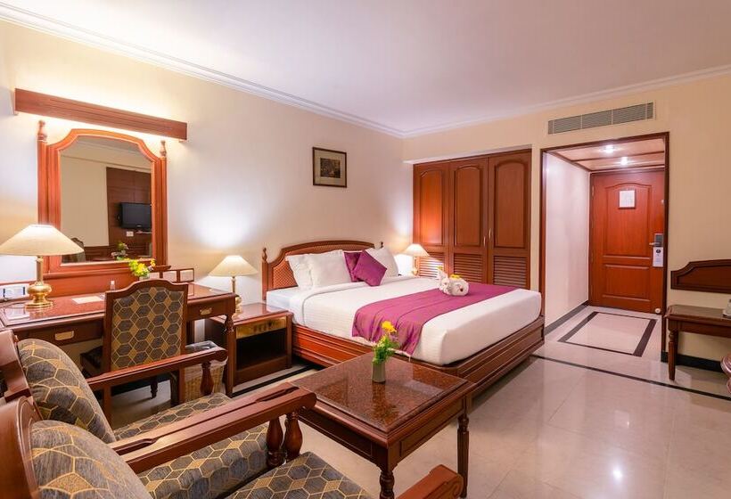 هتل Annamalai International