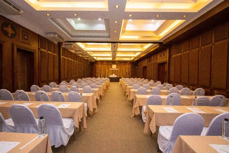 בית מלון כפרי Baan Grood Arcadia Resort & Spa