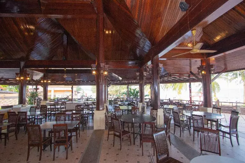 בית מלון כפרי Baan Grood Arcadia Resort & Spa