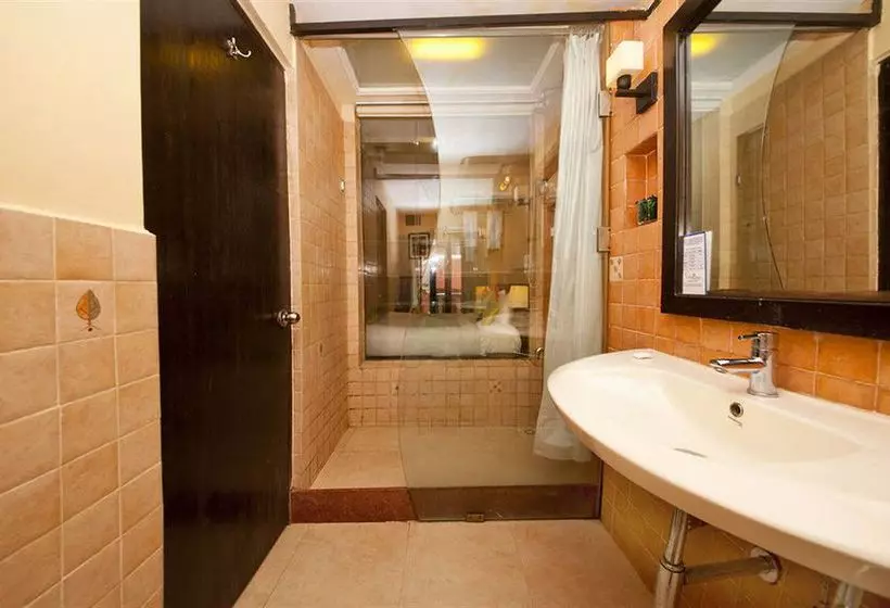 ホテル The Baga Marina Beach Resort &