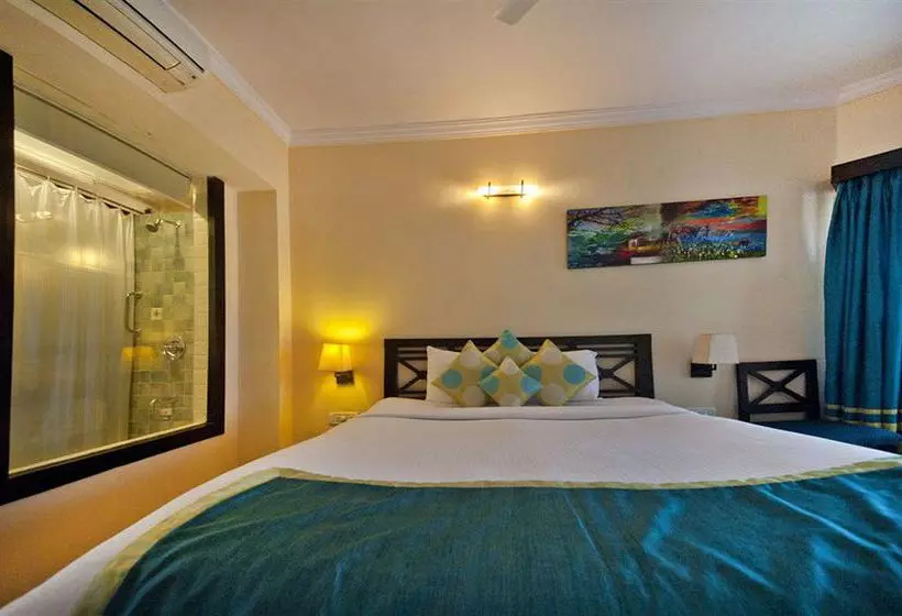 ホテル The Baga Marina Beach Resort &