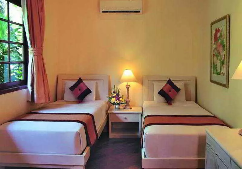 Отель Bali Desa Suites