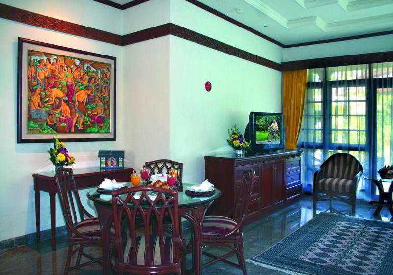 酒店 Bali Desa Suites