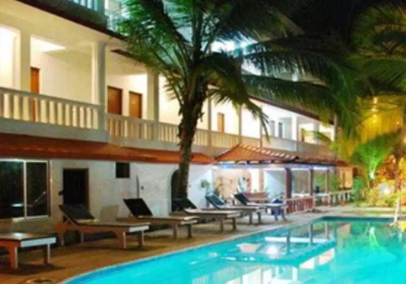 Hotel Cambay Beach Resort