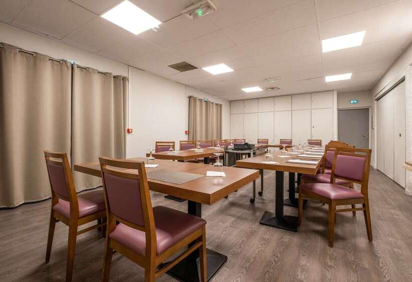 Comfort Hotel Etampes