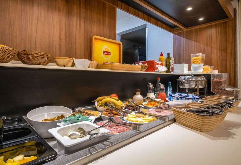 Comfort Hotel Etampes