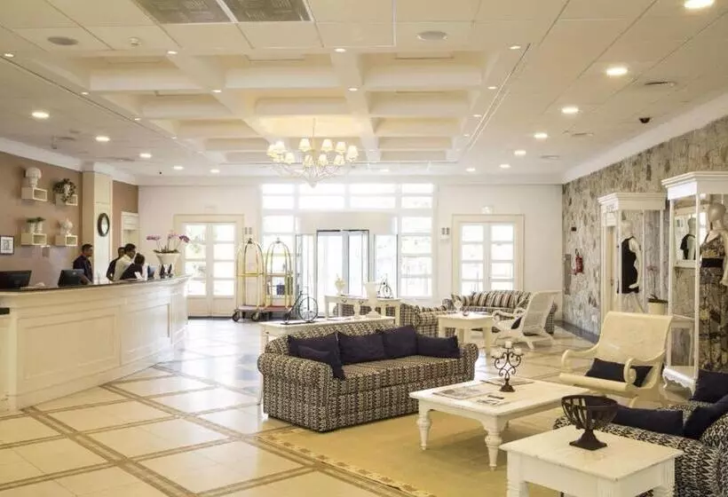 Отель Il Campanario Villaggio Resort