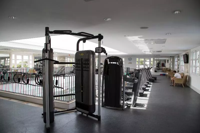 Отель Il Campanario Villaggio Resort