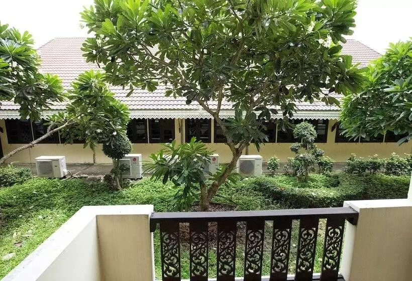 Отель Luckswan Resort Chiang Rai   Sha Extra Plus