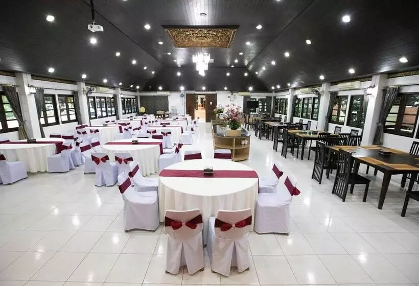 Отель Luckswan Resort Chiang Rai   Sha Extra Plus