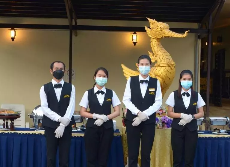 Отель Luckswan Resort Chiang Rai   Sha Extra Plus