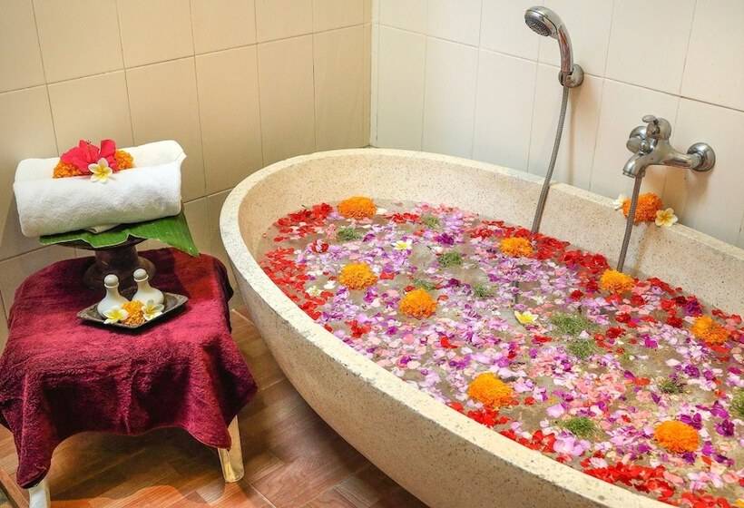 Puri Saron Hotel Baruna Beach Lovina