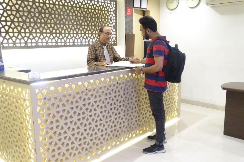 فندق Sunshine Airport