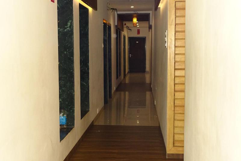 فندق Sunshine Airport