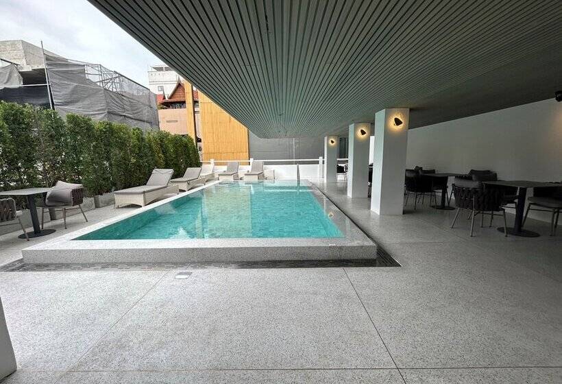 Hotel The One Bay Breeze