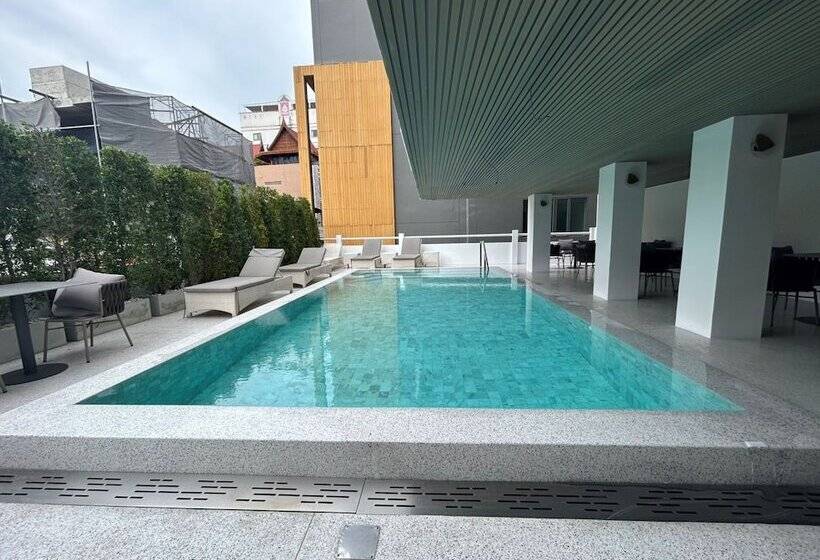 Hotel The One Bay Breeze