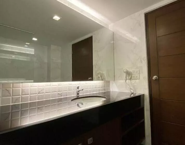 فندق The One Bay Breeze