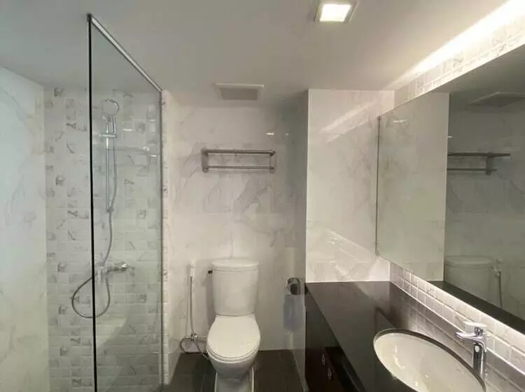 فندق The One Bay Breeze