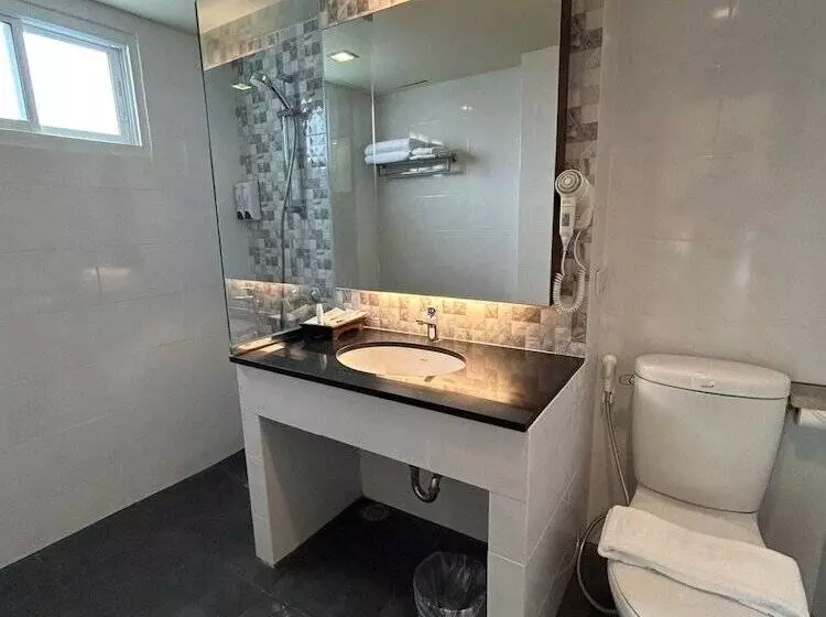 فندق The One Bay Breeze