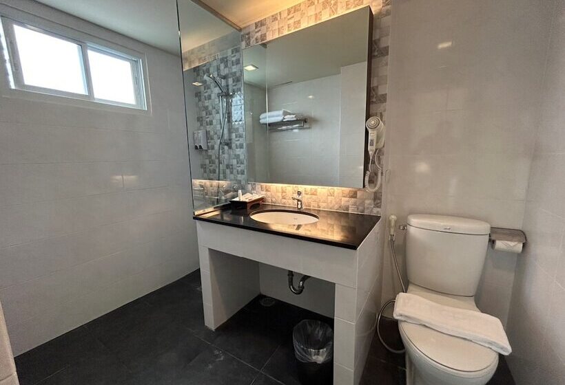 Hotel The One Bay Breeze