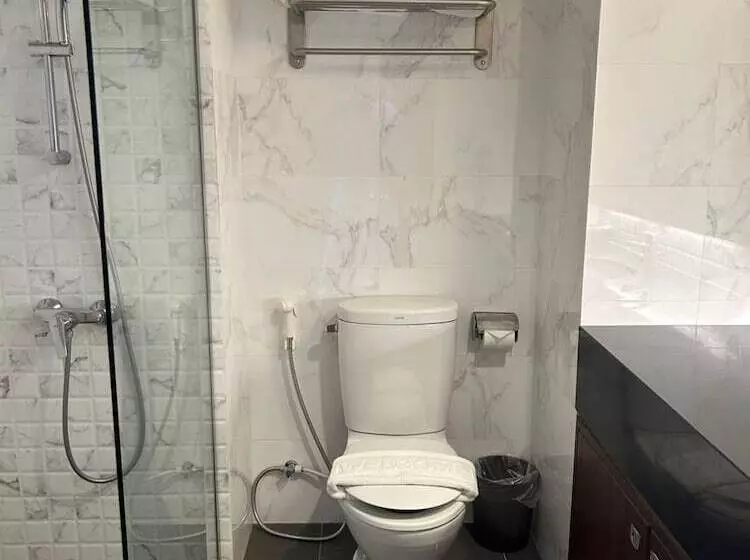 فندق The One Bay Breeze