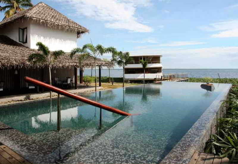 فندق The Park On Vembanad Lake 