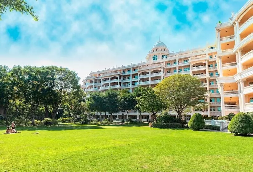 Kempinski Hotel & Residences Palm Jumeirah