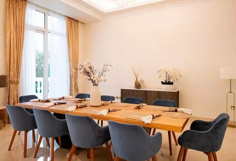 Kempinski Hotel & Residences Palm Jumeirah