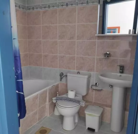 Leonidas Studios & Apartments