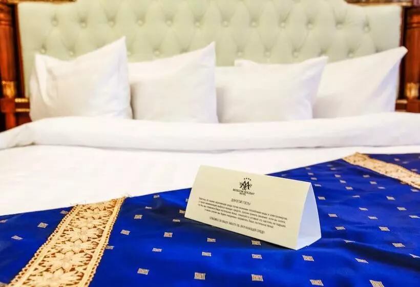 Moscow Holiday Hotel