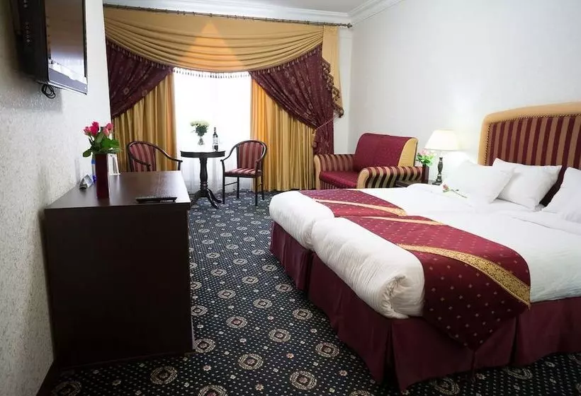 Moscow Holiday Hotel