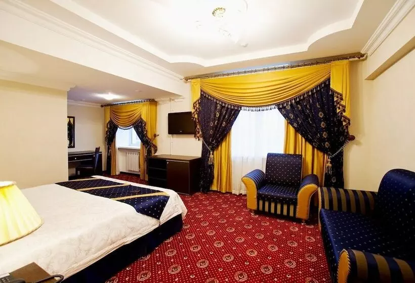 Moscow Holiday Hotel