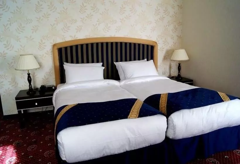 Moscow Holiday Hotel