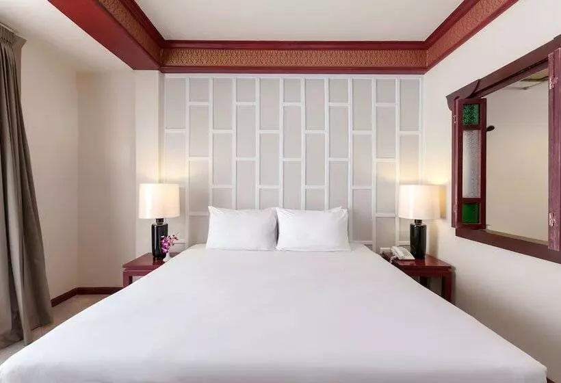 The Top Patong Resort