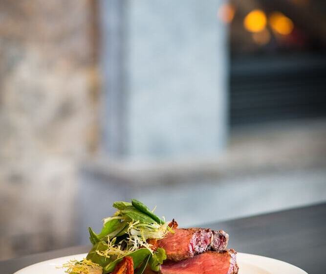 One Ski Hill, A Rockresort