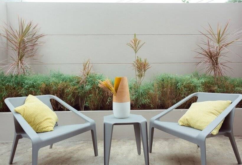 Studio 365 Serviced Apartments