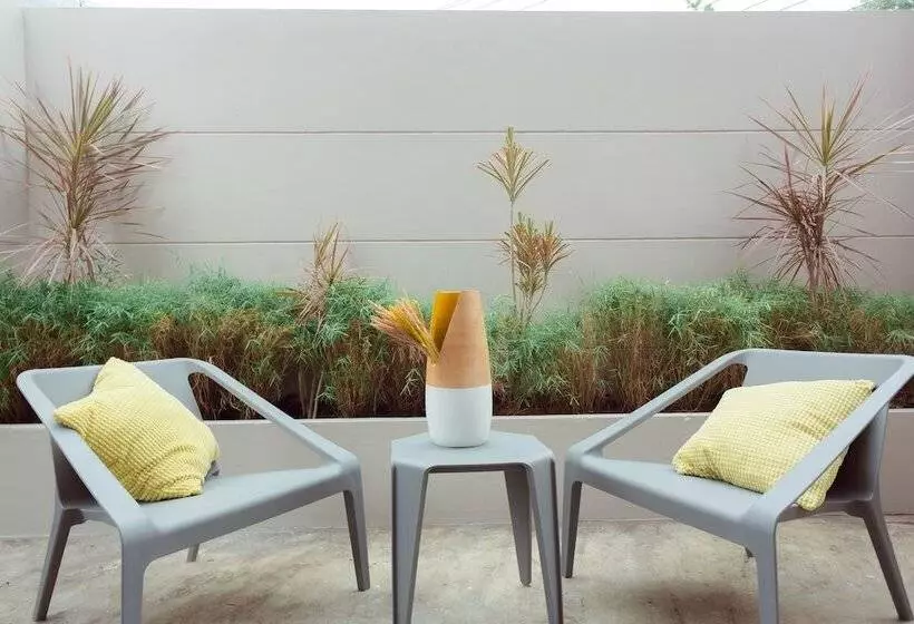 Studio 365 Serviced Apartments