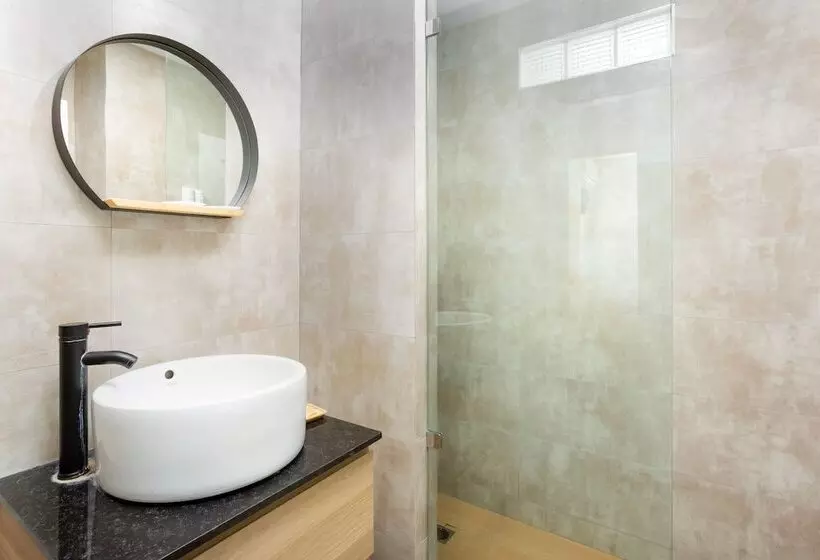 Studio 365 Serviced Apartments