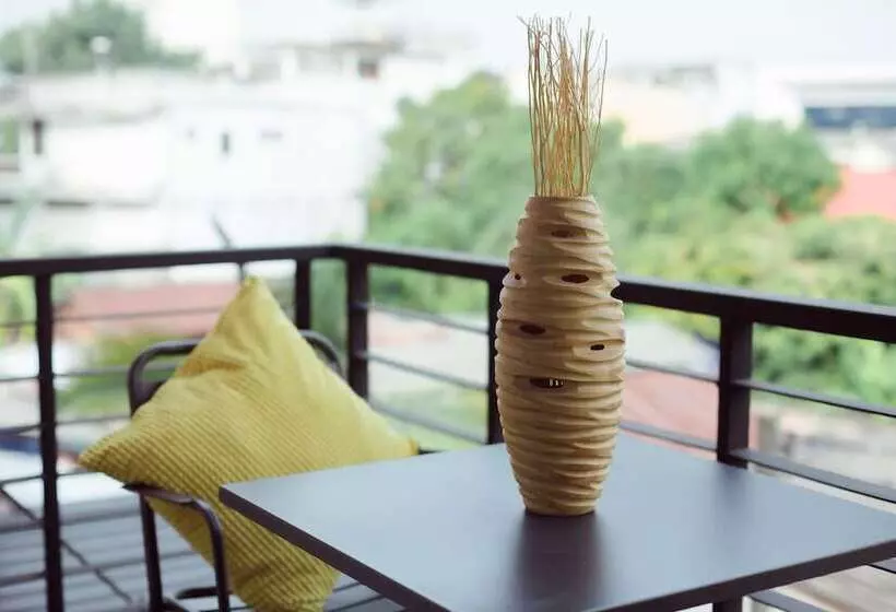 Studio 365 Serviced Apartments