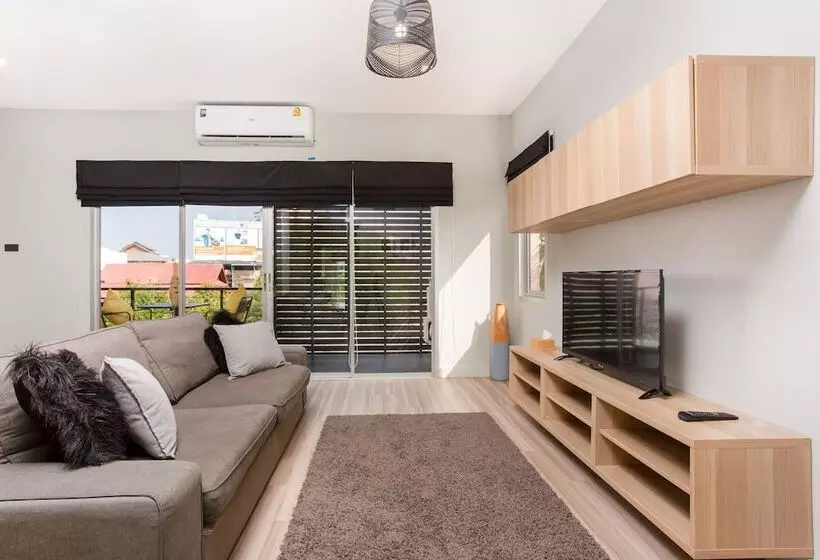 Studio 365 Serviced Apartments