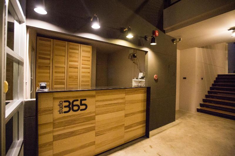 Studio 365 Serviced Apartments