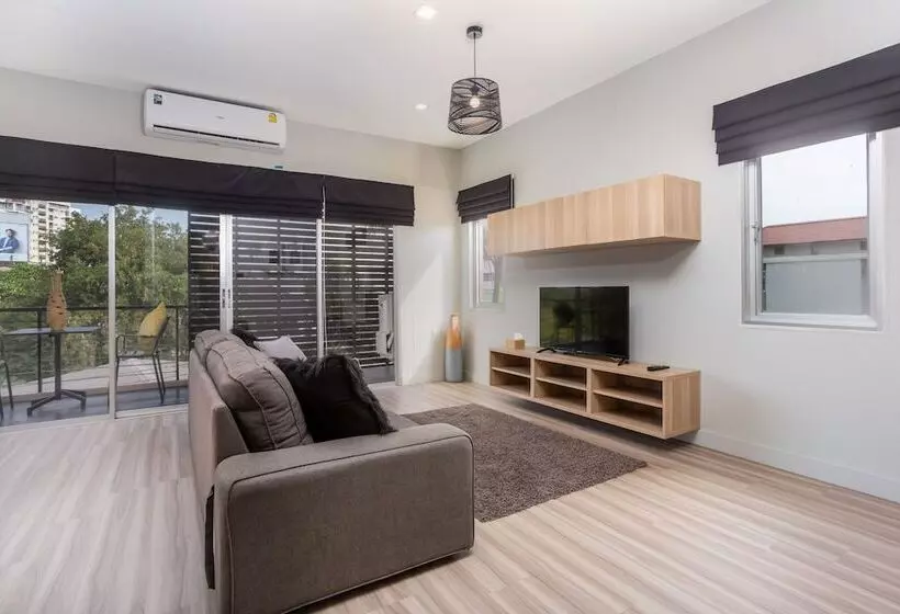 Studio 365 Serviced Apartments