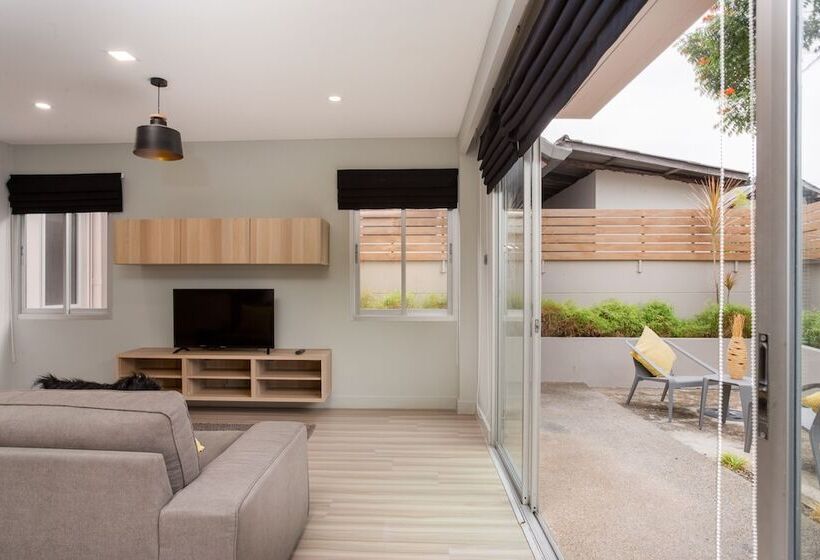 Studio 365 Serviced Apartments