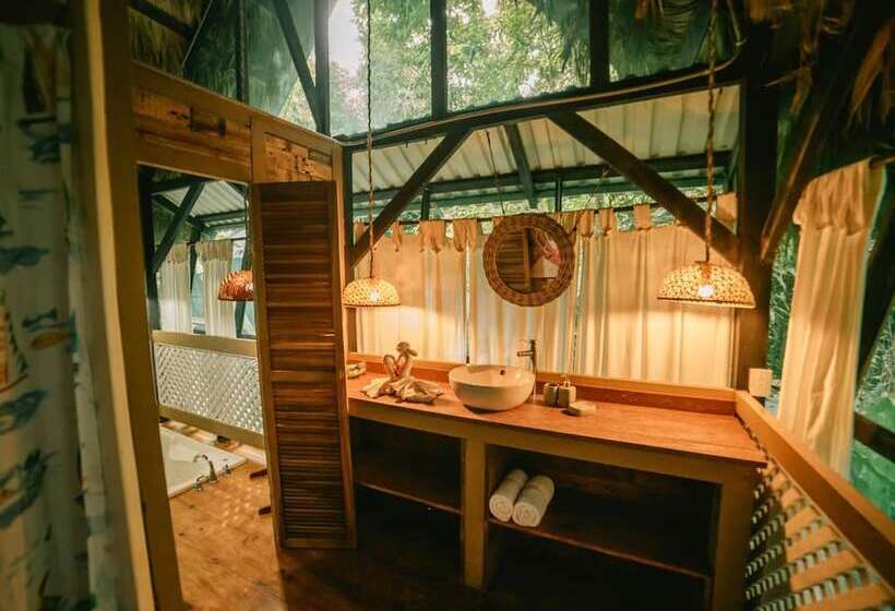 ホテル Almonds & Corals Boutique