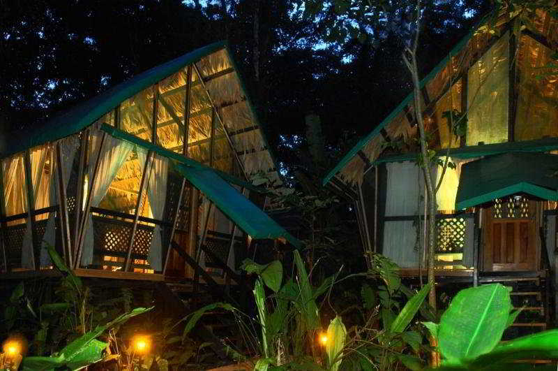 ホテル Almonds & Corals Boutique