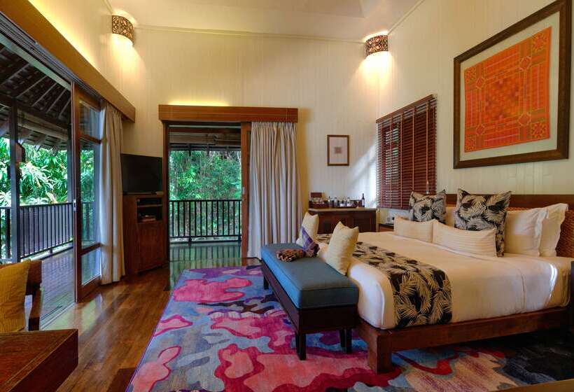 Otel Bunga Raya Island Resort & Spa