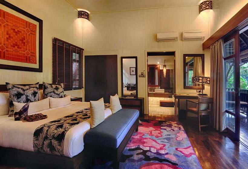 Otel Bunga Raya Island Resort & Spa