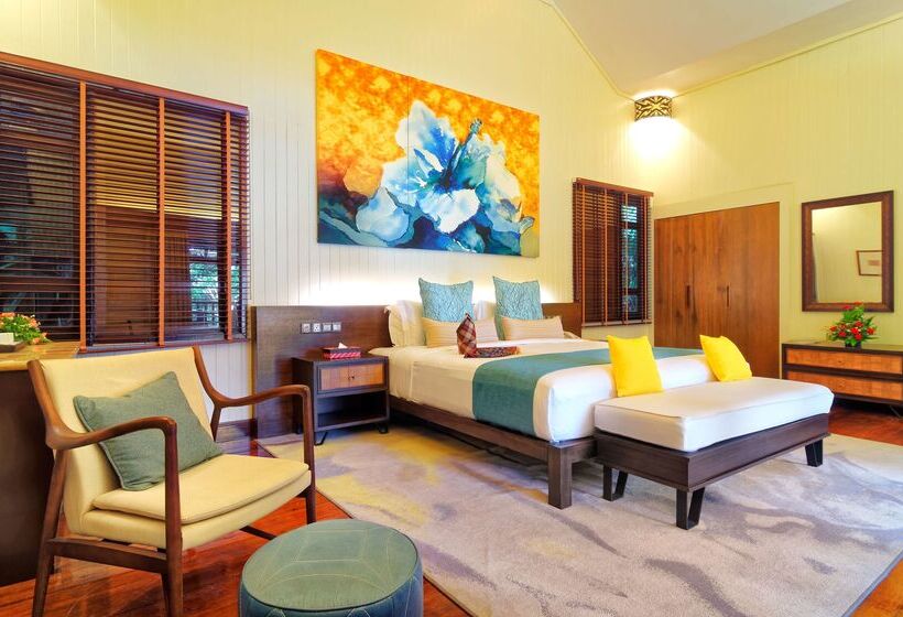 Otel Bunga Raya Island Resort & Spa