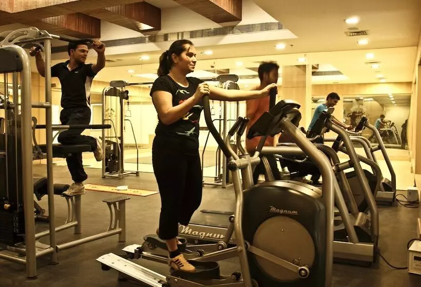 فندق The Cambay Grand