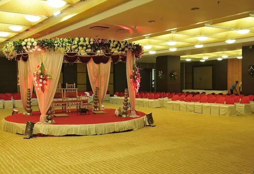 فندق The Cambay Grand